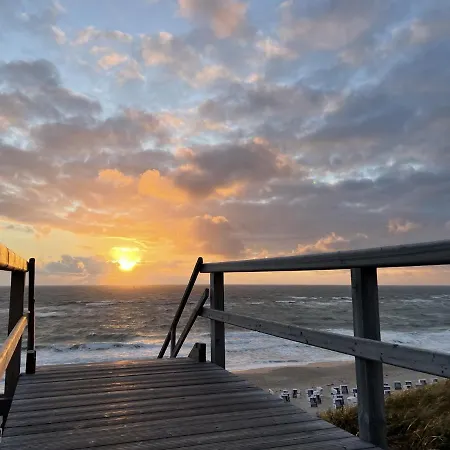 Apartment Strandgefluester Westerland